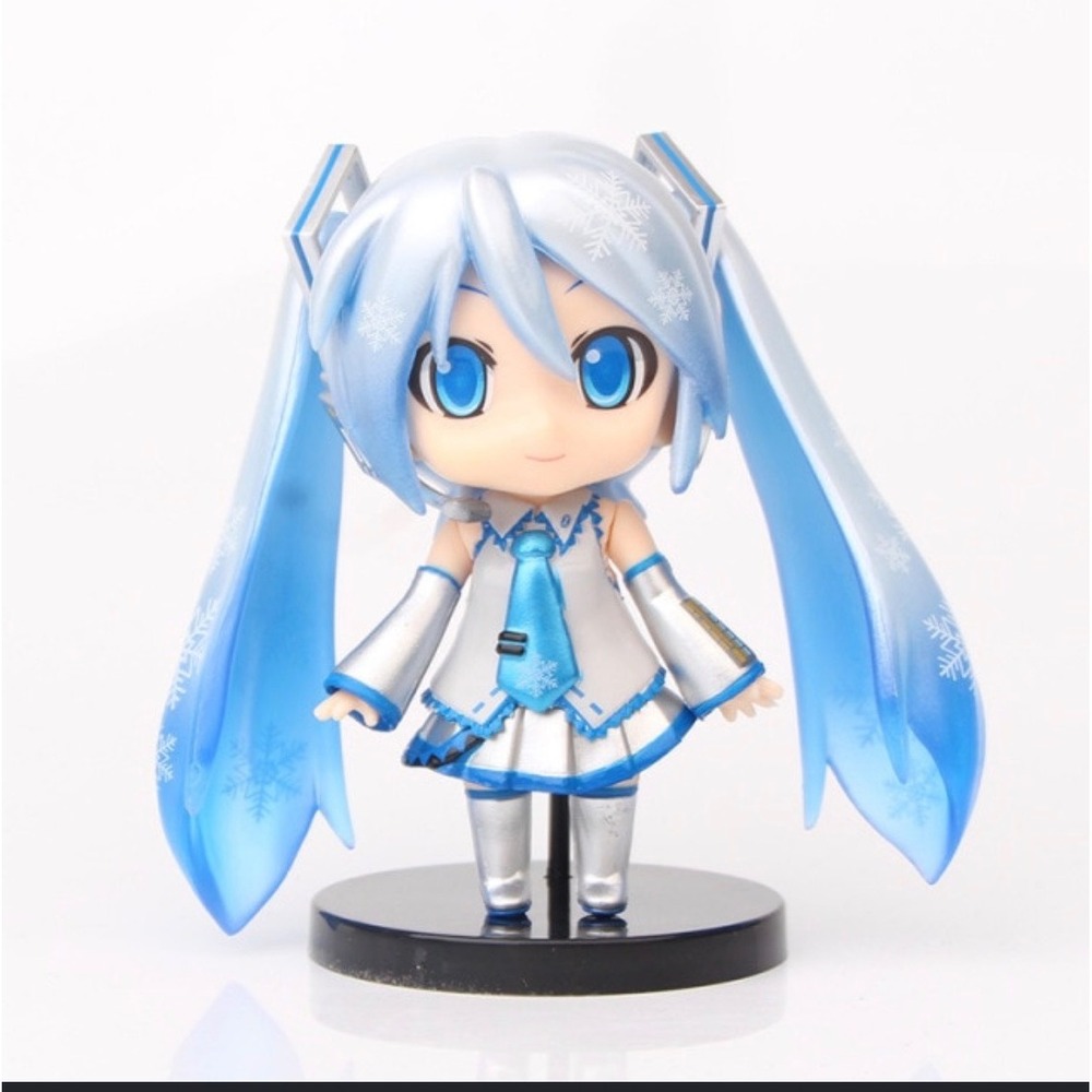 Hatsune Miku Snow Miku Chibi Anime Figure Blue White Snowflake Winter Vocaloid